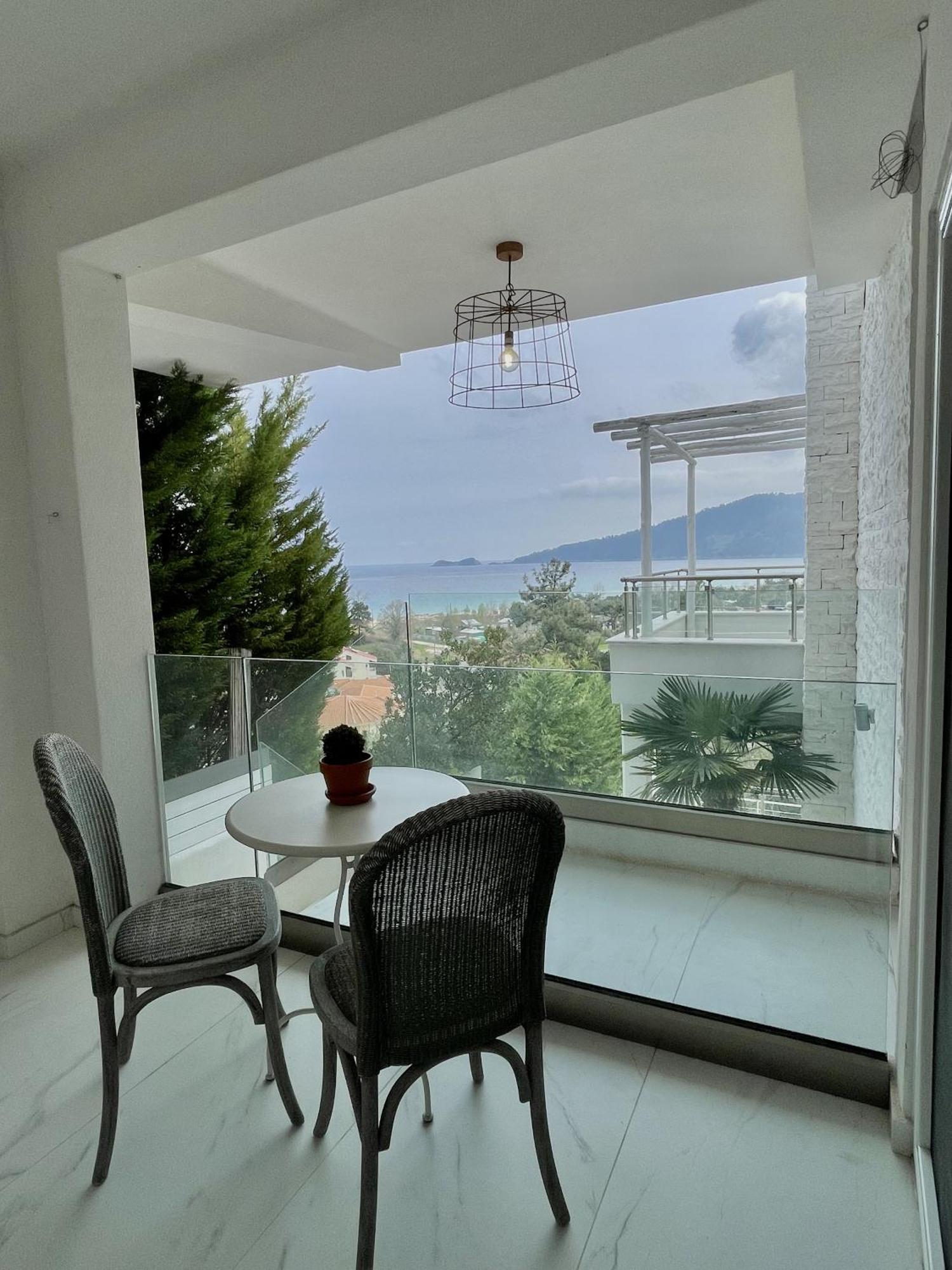 Mare Monte Small Boutique Hotel Chrysi Ammoudia Buitenkant foto
